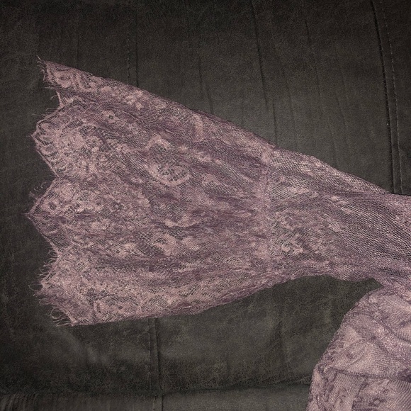 Blouse - Picture 4 of 5